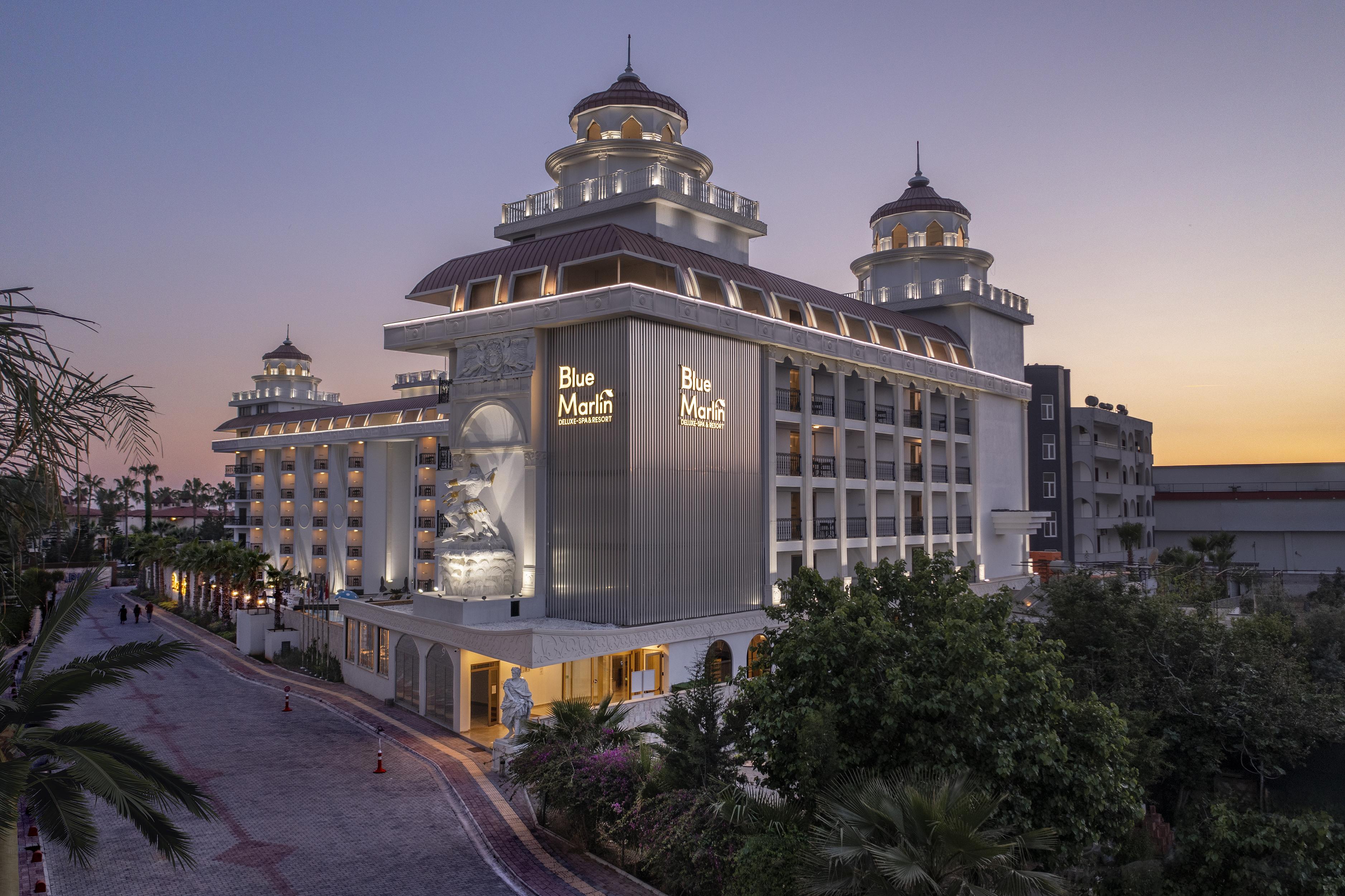 Blue Marlin Deluxe Spa&Resort Konaklı Exterior foto Blue Marine Resort and Spa